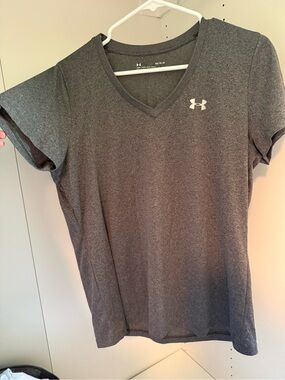 LG Women's Gray V-Neck Short Sleeve Performance Tee
